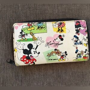 Disney Wallet